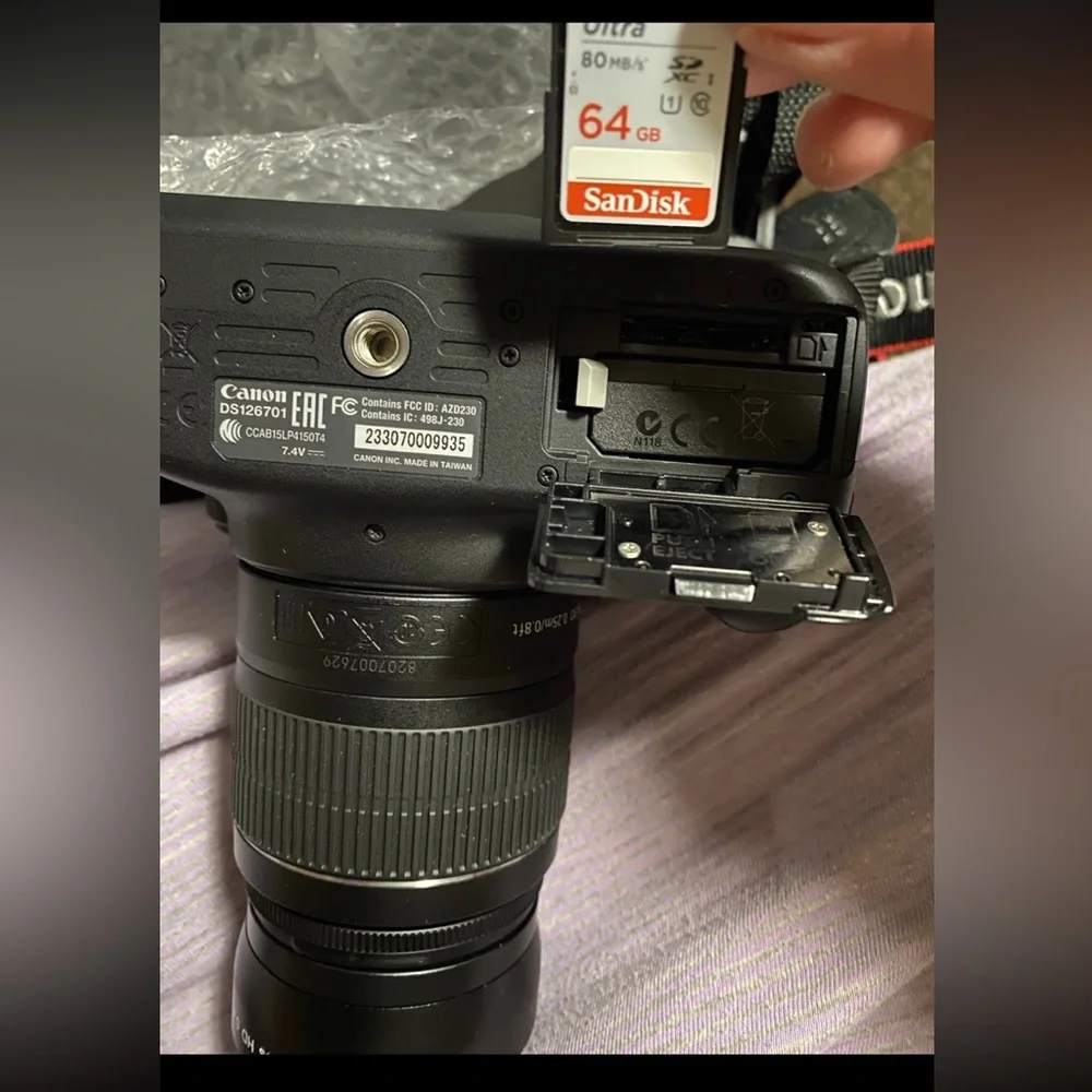 Canon EOS 4000D camera set